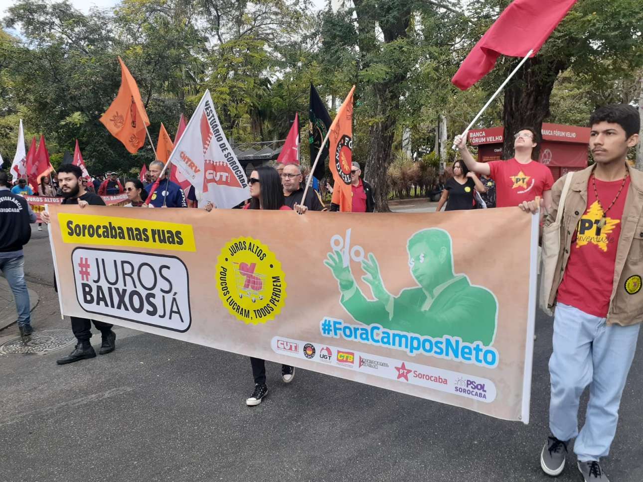 Ato Contra Os Juros Altos Mobiliza A Cut E Demais Centrais Movimentos